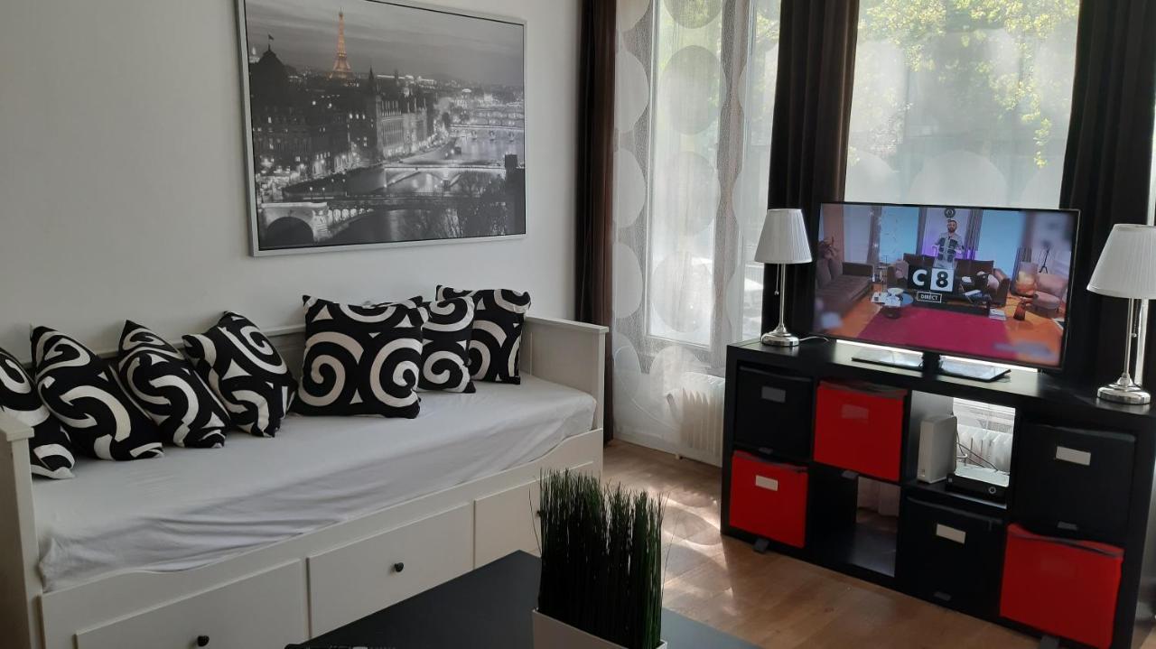 Апартаменты Brussels Louise Studio Экстерьер фото