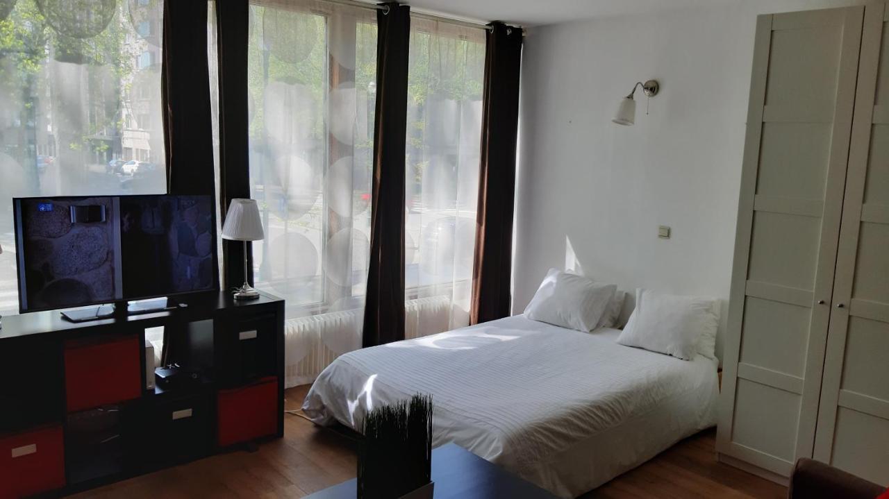 Апартаменты Brussels Louise Studio Экстерьер фото