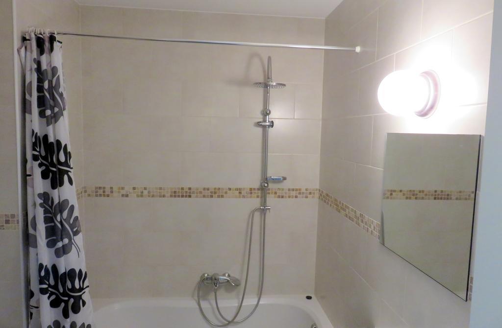 Апартаменты Brussels Louise Studio Номер фото